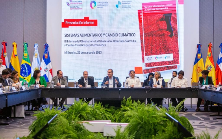 La transformación de los sistemas alimentarios y l...